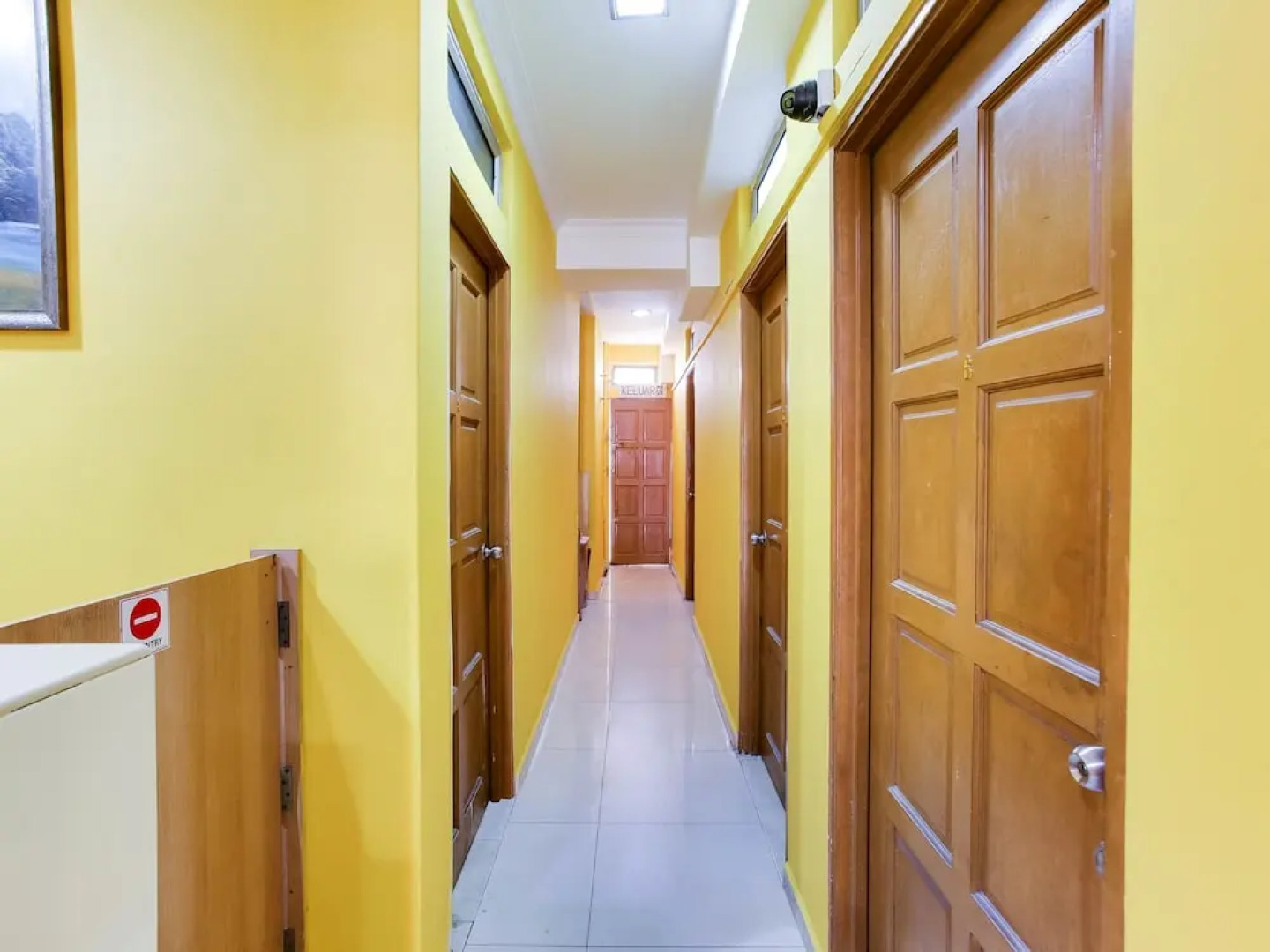 OYO 89406 Lucky Budget Hotel