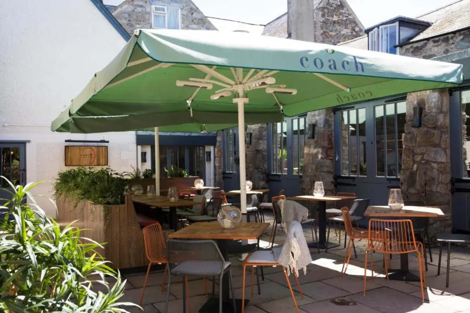 Ye Olde Bulls Head Inn & Townhouse