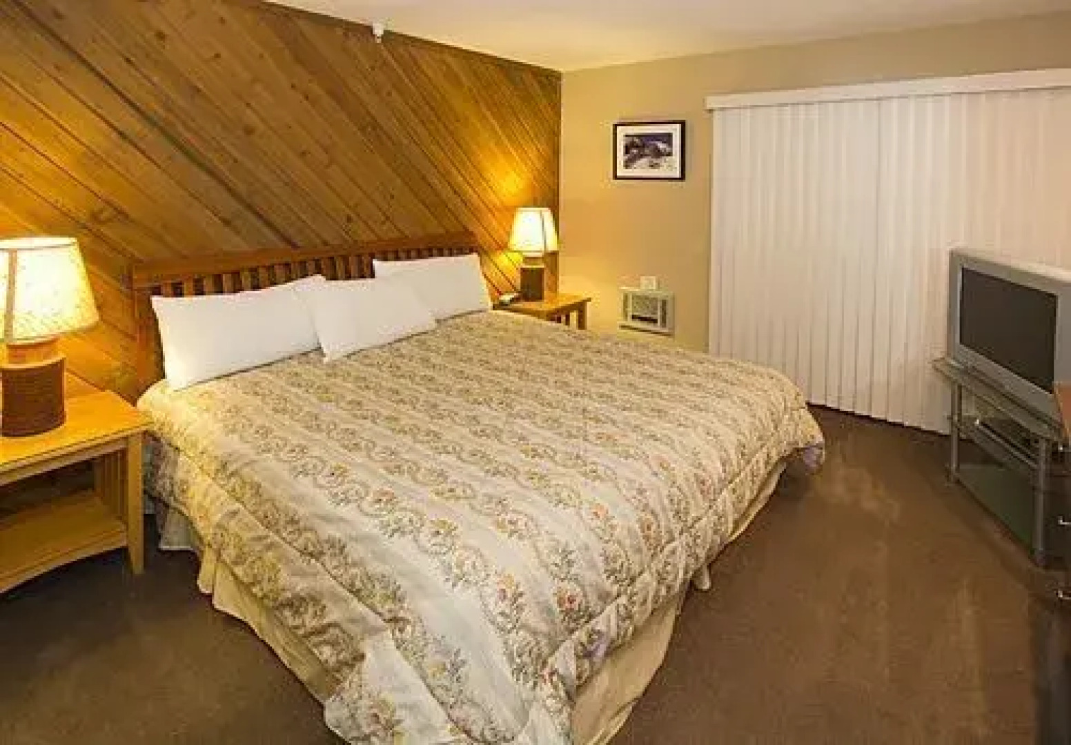 Aspen Creek Condos by Grand Mammoth Resorts