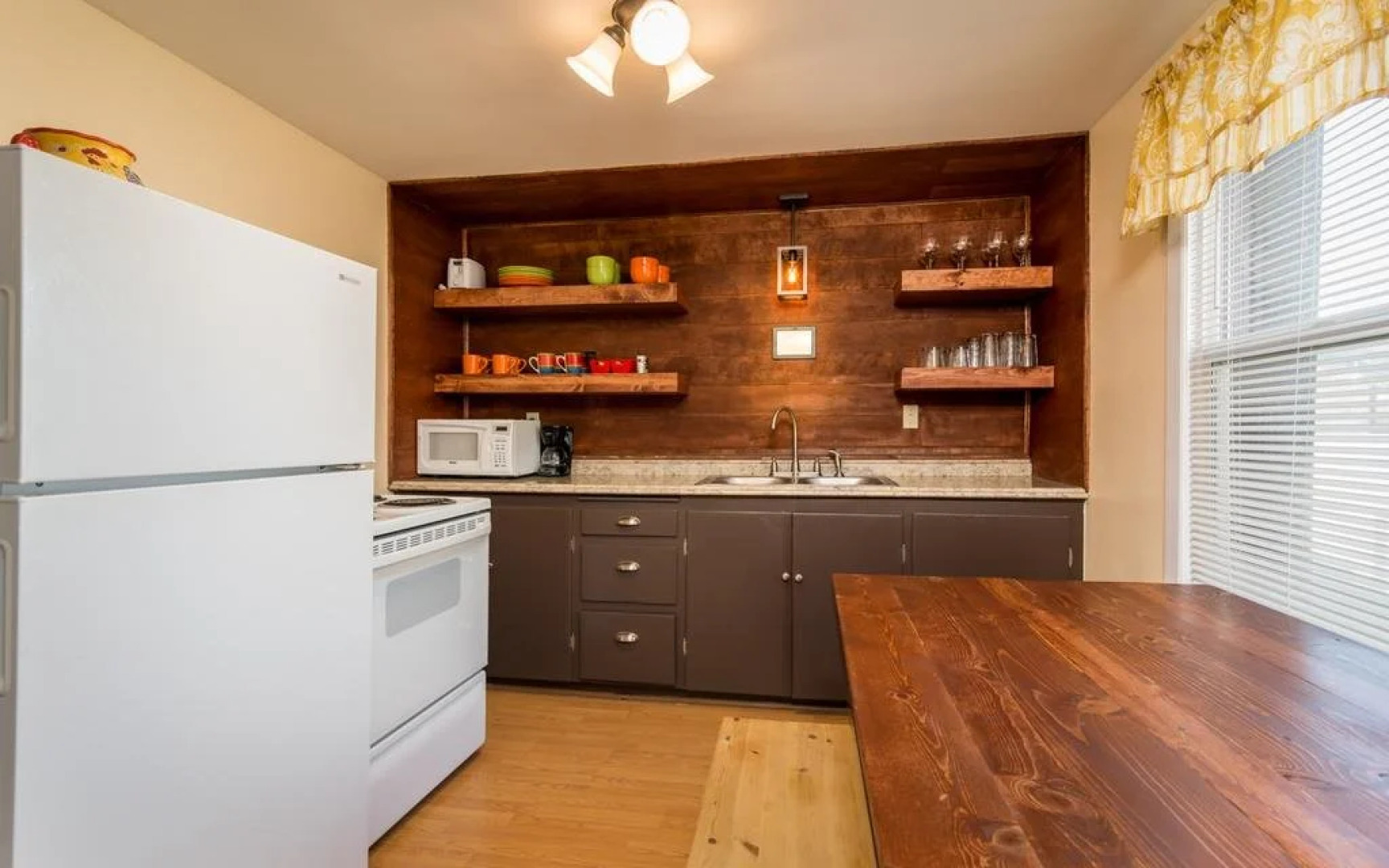 Lava Hot Springs Suites