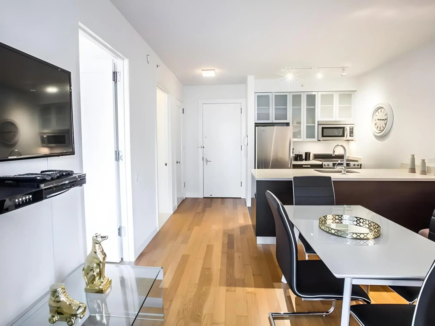 NY Away - Central Park UWS 2-Bedroom - 14D