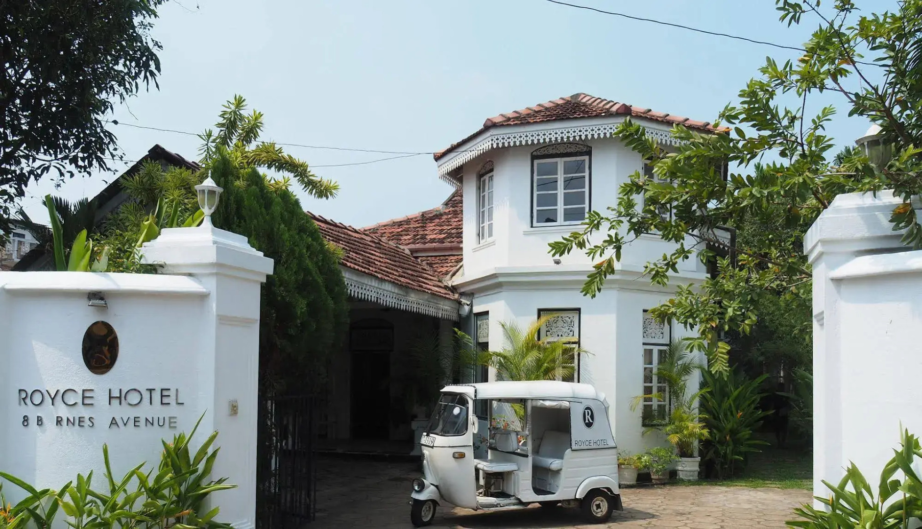 Royce Boutique Hotel