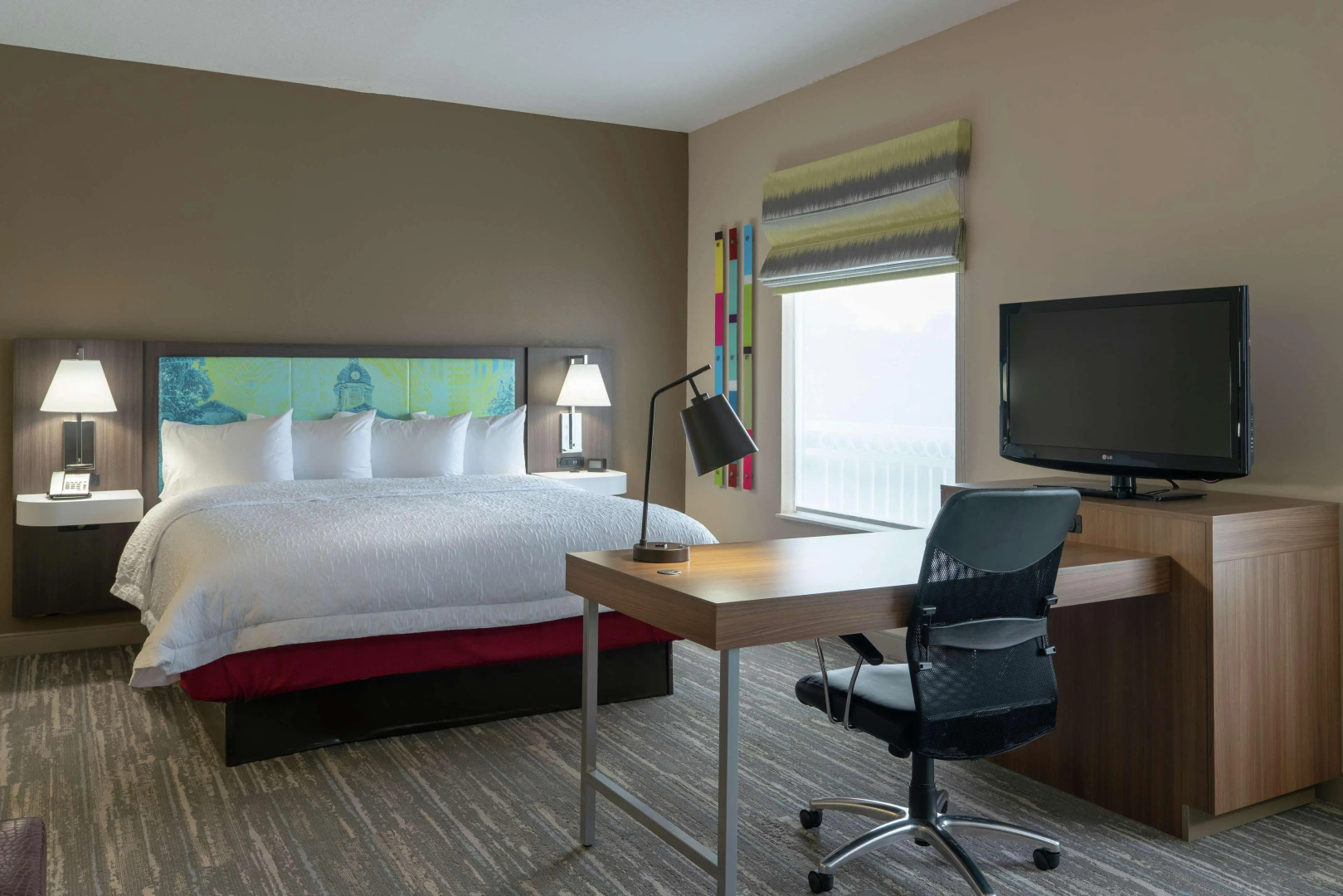 Отель Hampton Inn & Suites Lake City