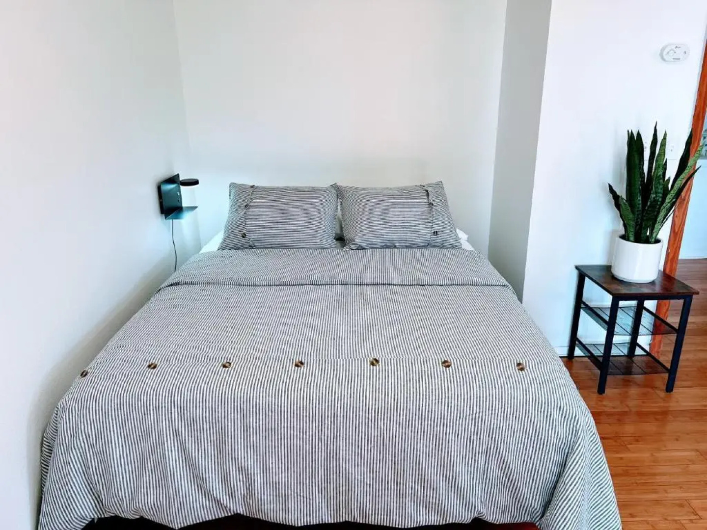 Contemporary House with Ocean View Decks