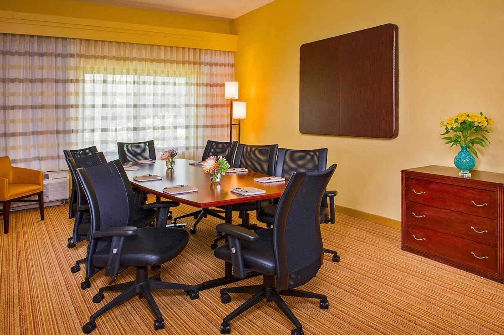 Courtyard by Marriott North Charleston Airport/Coliseum