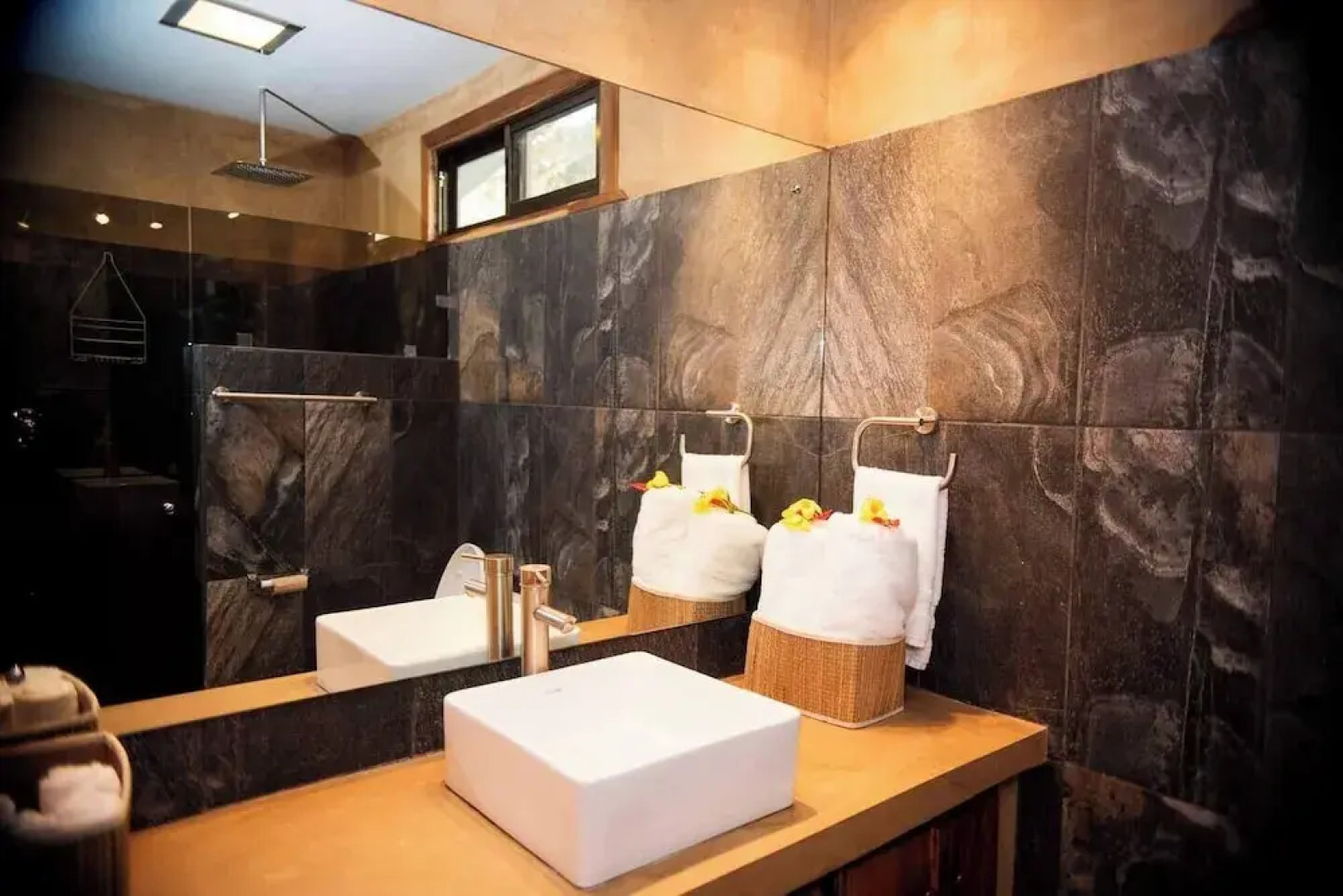 Surfside Apartments Mal Pais