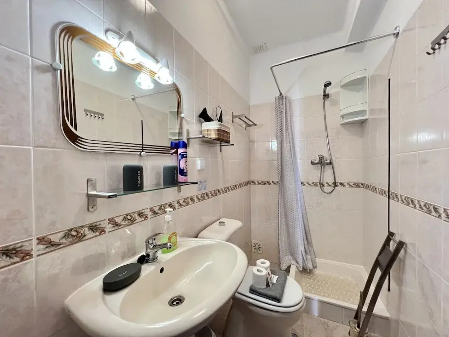 Pêra Stylish Villa With Pool by Homing