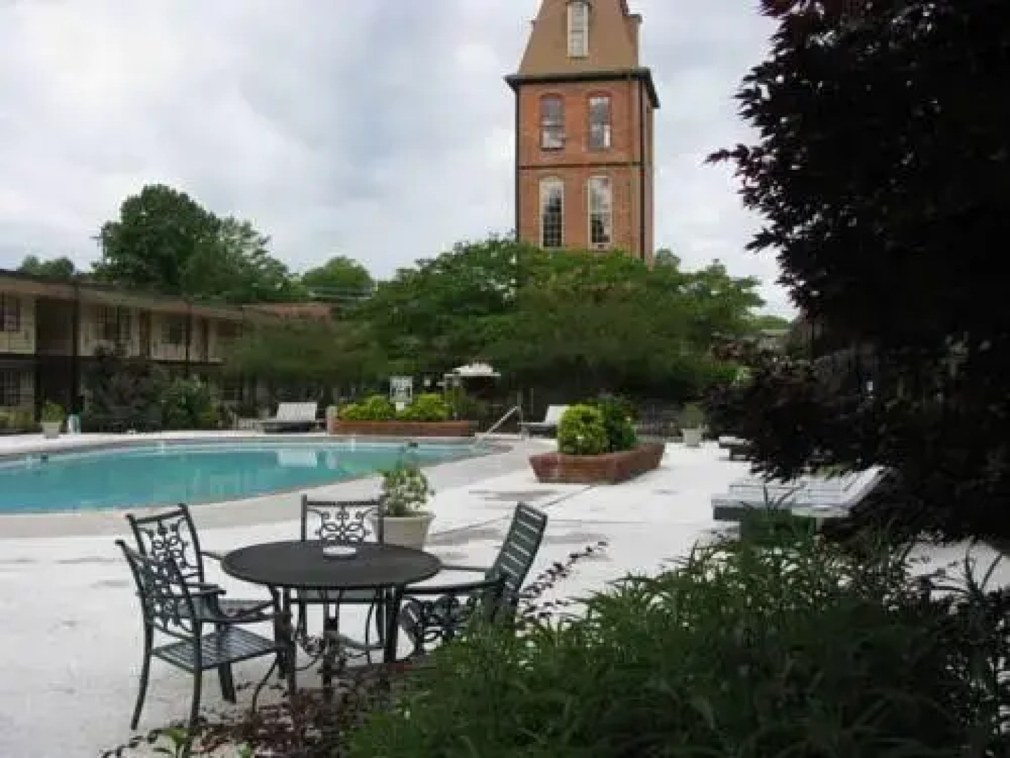 Duke Tower Hotel & Condominiums