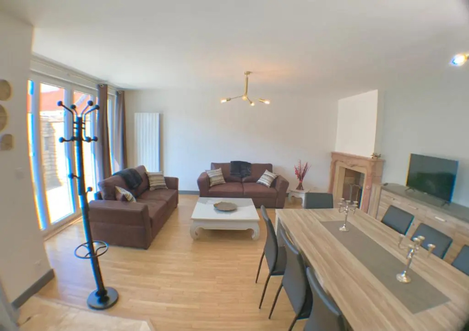 Le Clos Saint Gilles, T5, village viticole