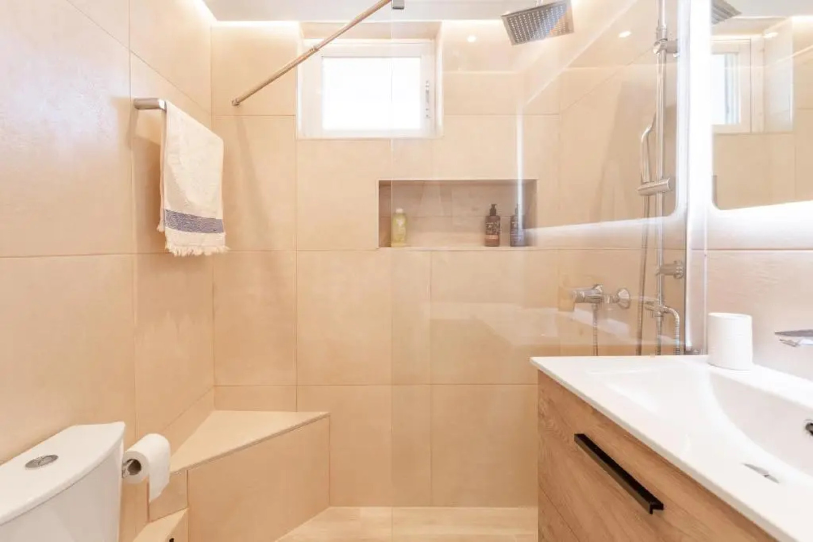 Del Mar Luxury Apartment 30m From The Beach