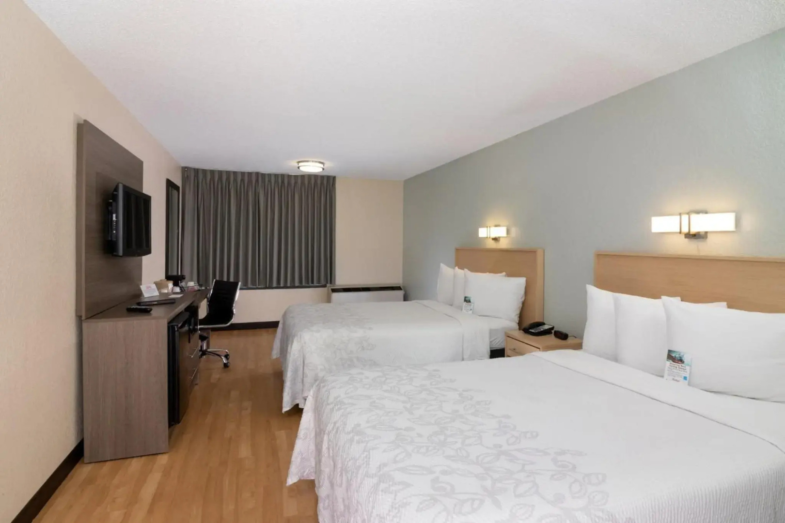 Red Roof Inn PLUS+ Miami Airport