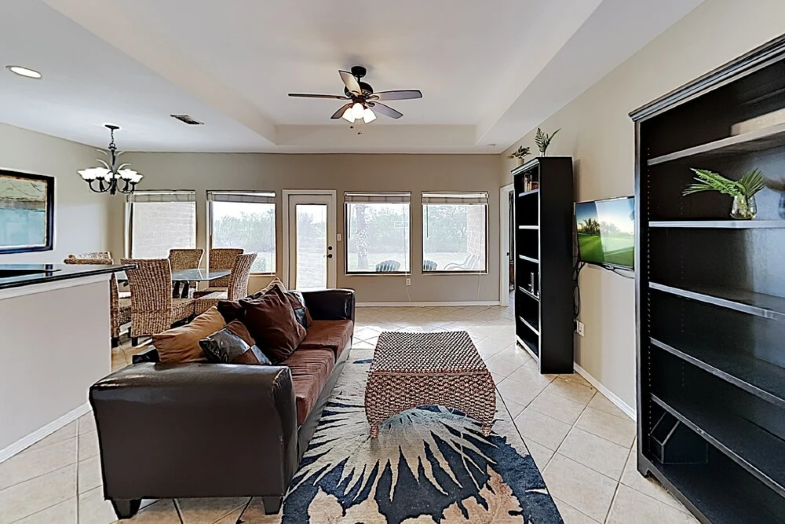 Lovely Laguna Vista Getaway W/ Pools & Tennis 2 Bedroom Home