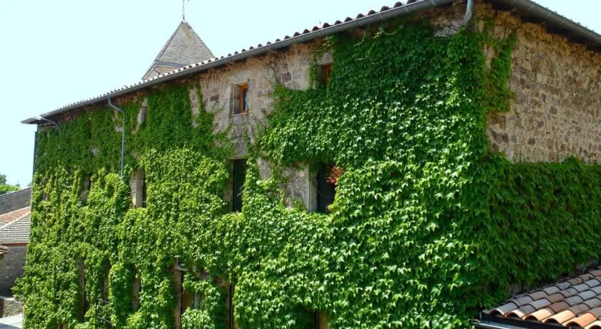 LAncien Couvent de Nozières