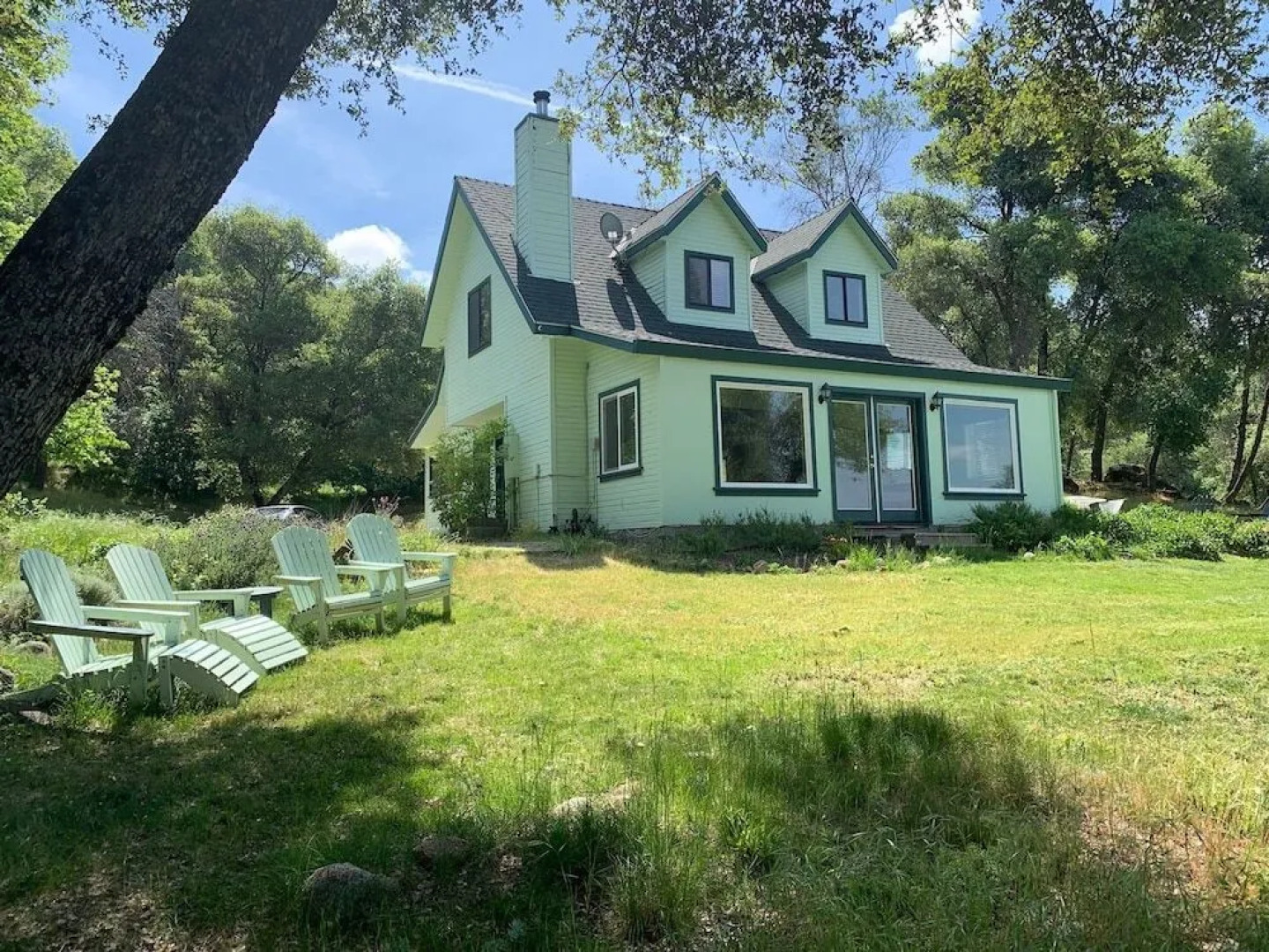 Hillside Cottage Retreat
