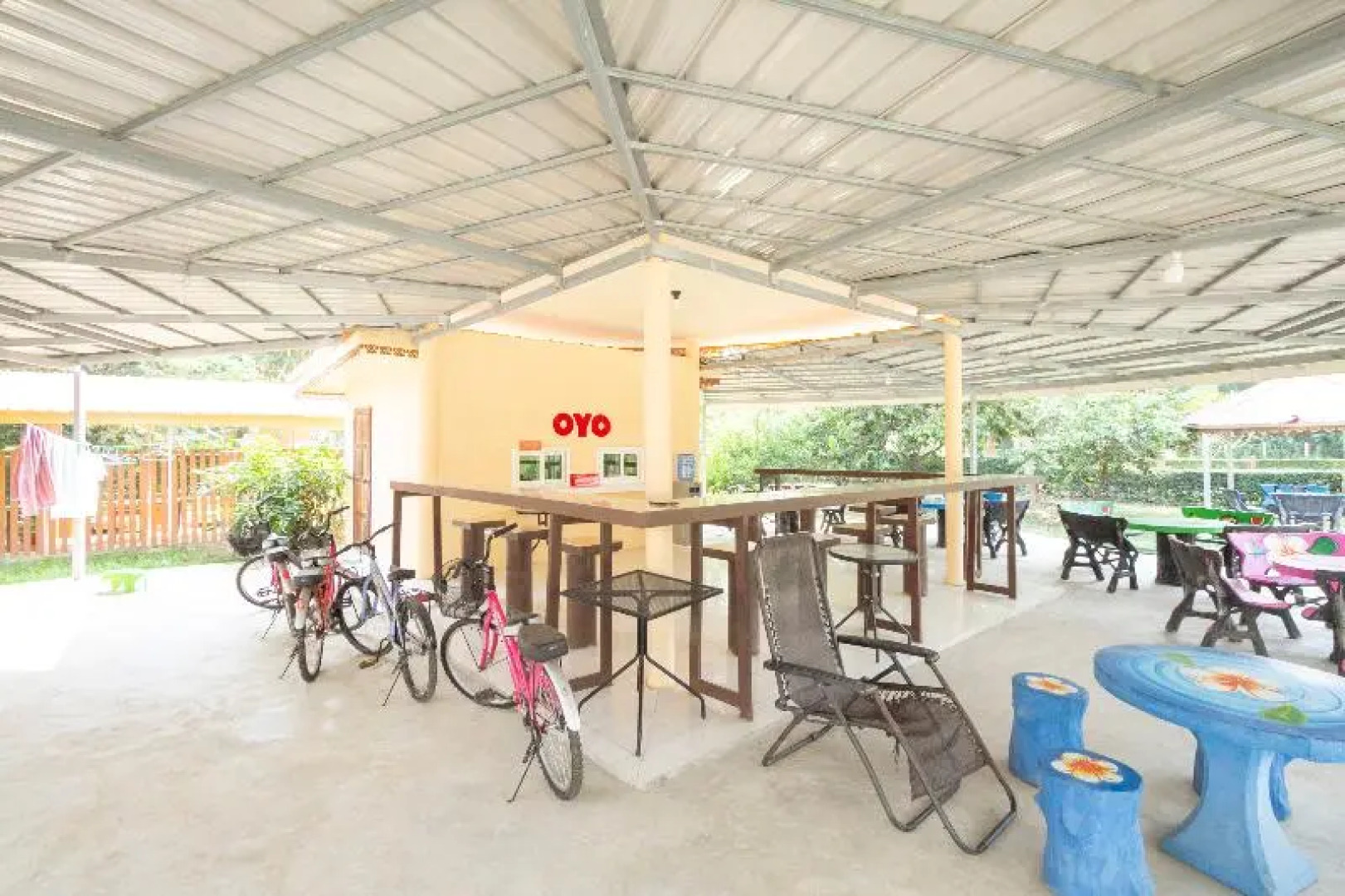 OYO 75359 Thaiburi Thara Resort