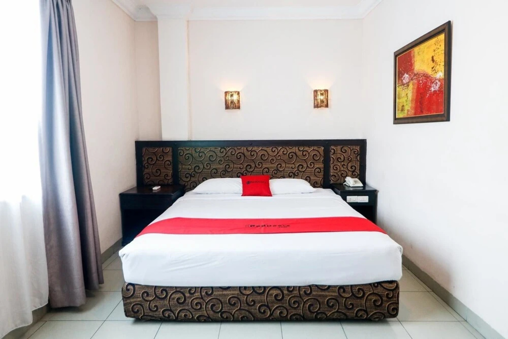 RedDoorz Plus @ Jalan Dr Sutomo Pekanbaru