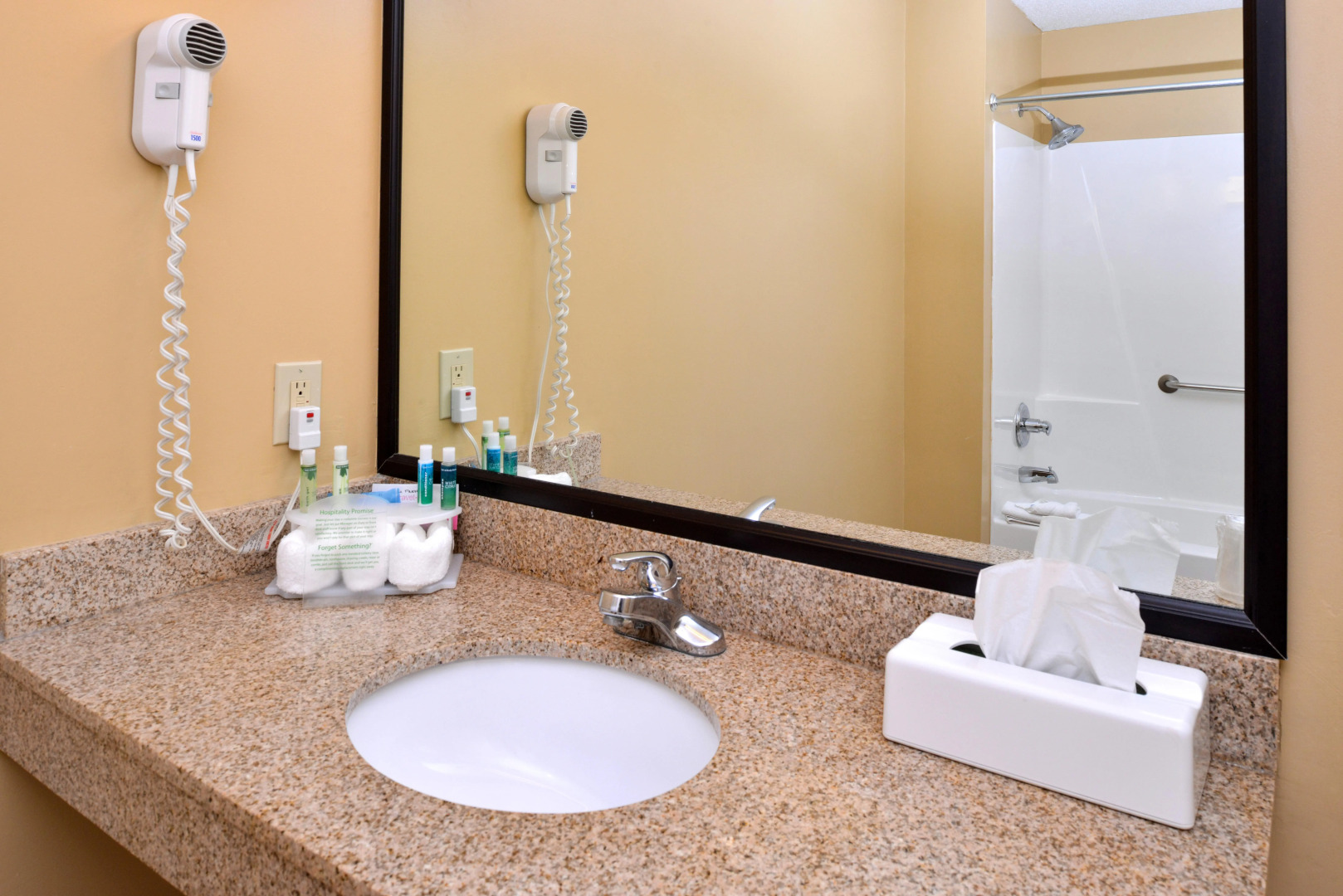 Country Inn & Suites by Radisson, Benton Harbor-St. Joseph, MI