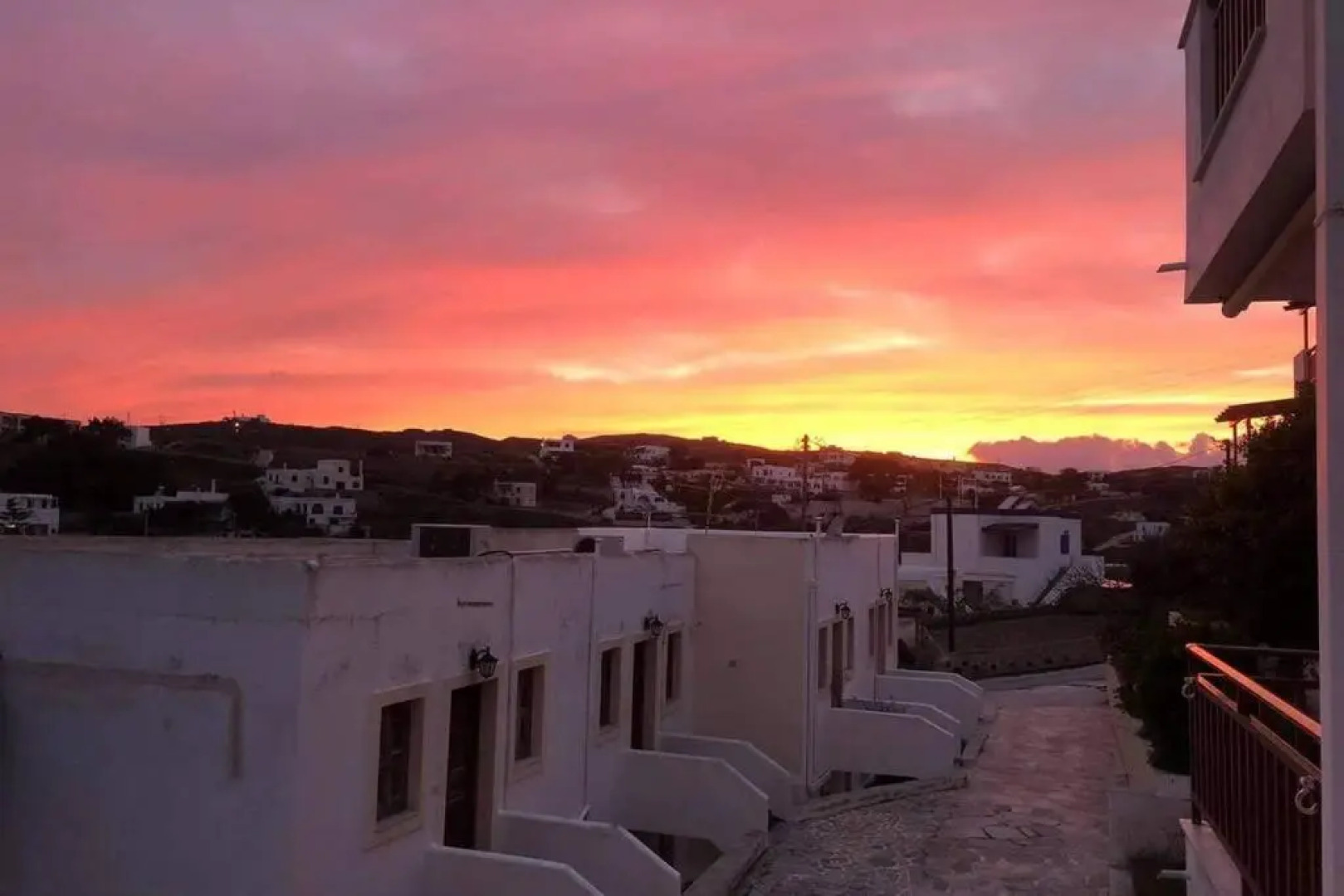 Syros Dreamy Maisonette 2 minutes from sandy beach