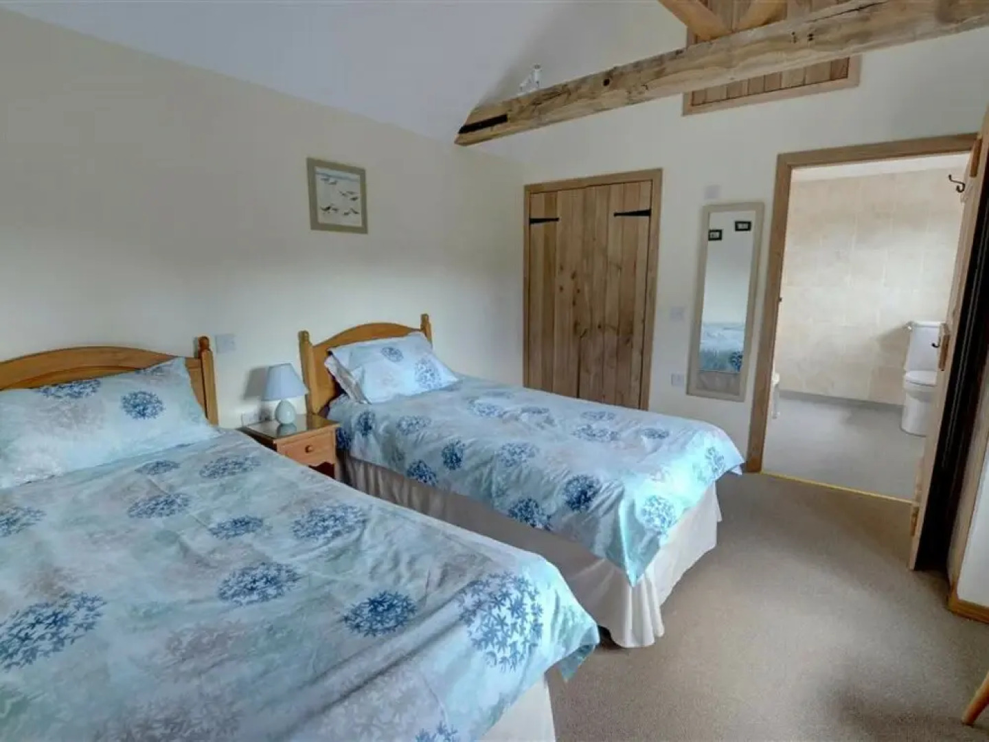 Attractive Holiday Home With Rustic Interior on a Farm in East Sussex