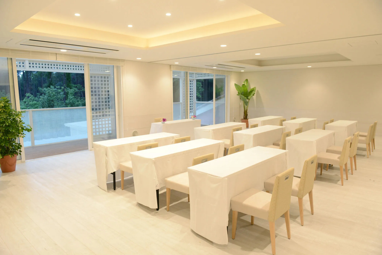 Koyaru-no-sato Doggys Island