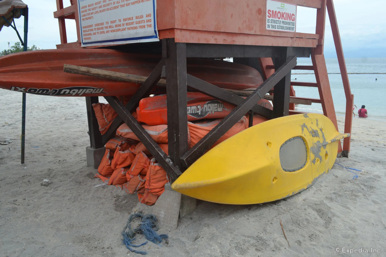 London Beach Resort and Hotel