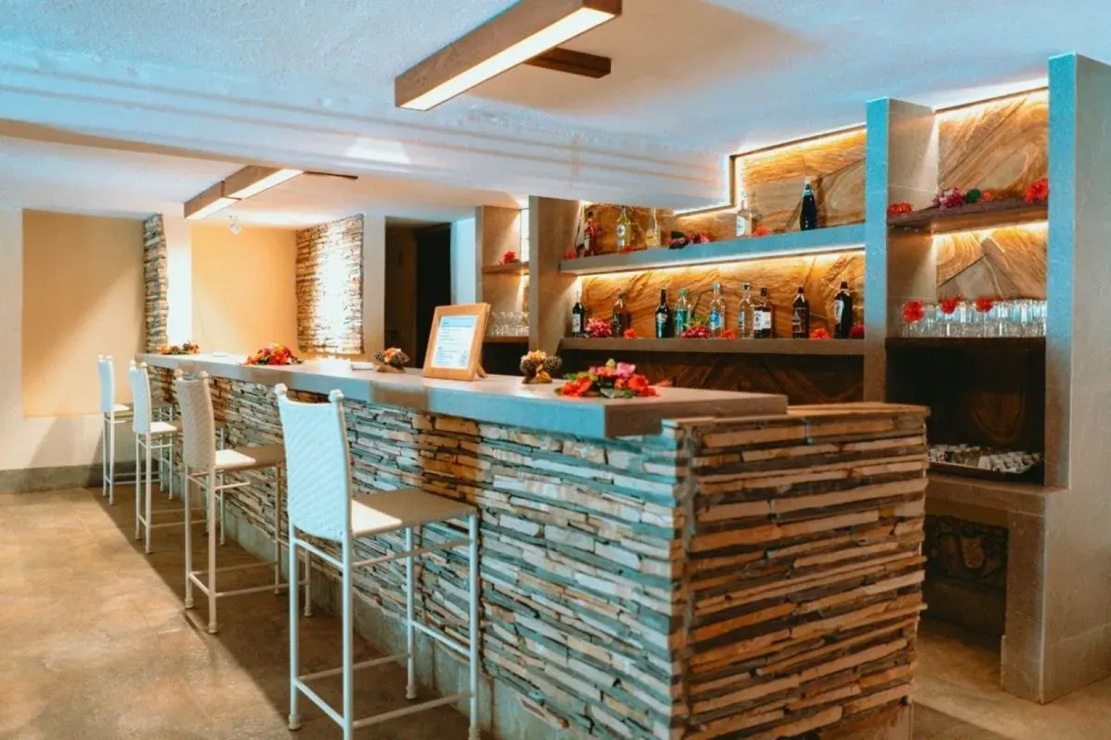 Palumbo Waves Resort