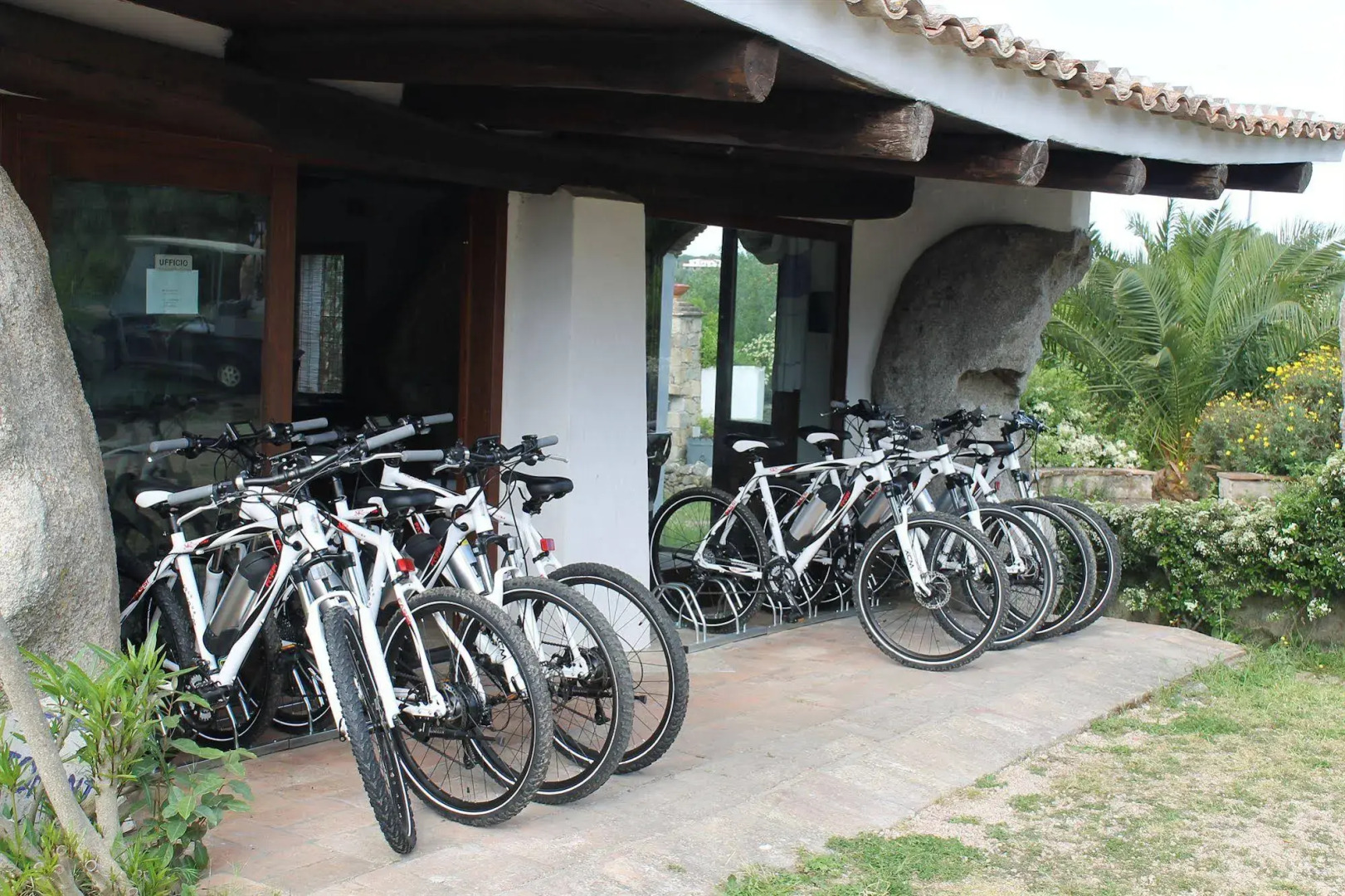 Jaddhu Country Resort