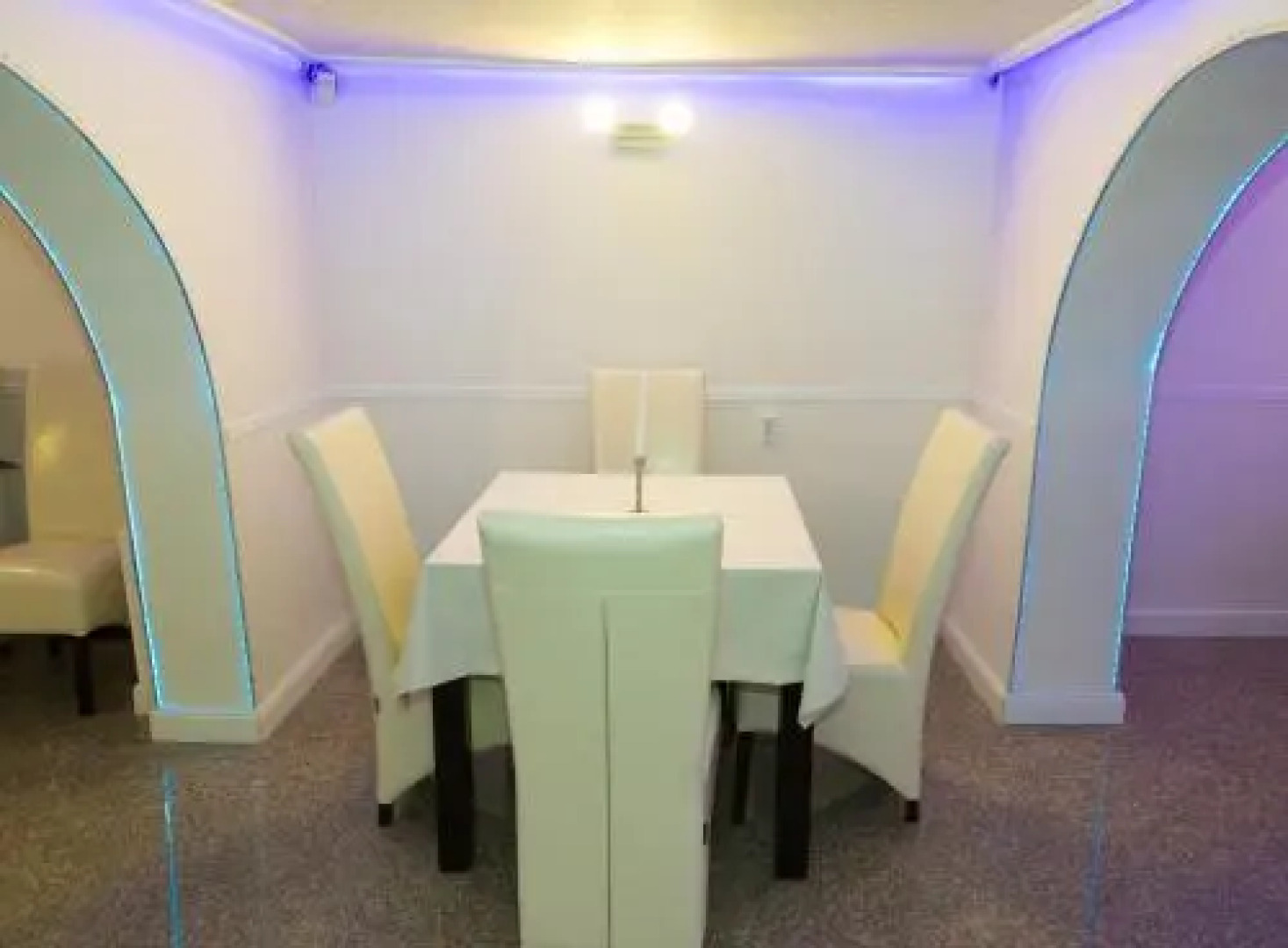 Complex Parc Pini Moinesti