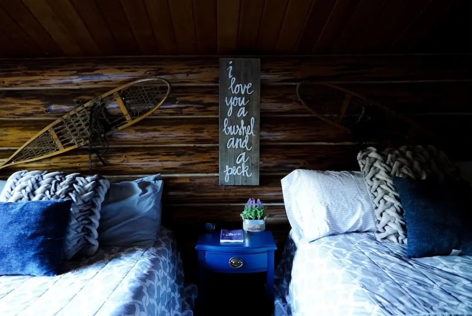 Hope Alaska's Bear Creek Lodge