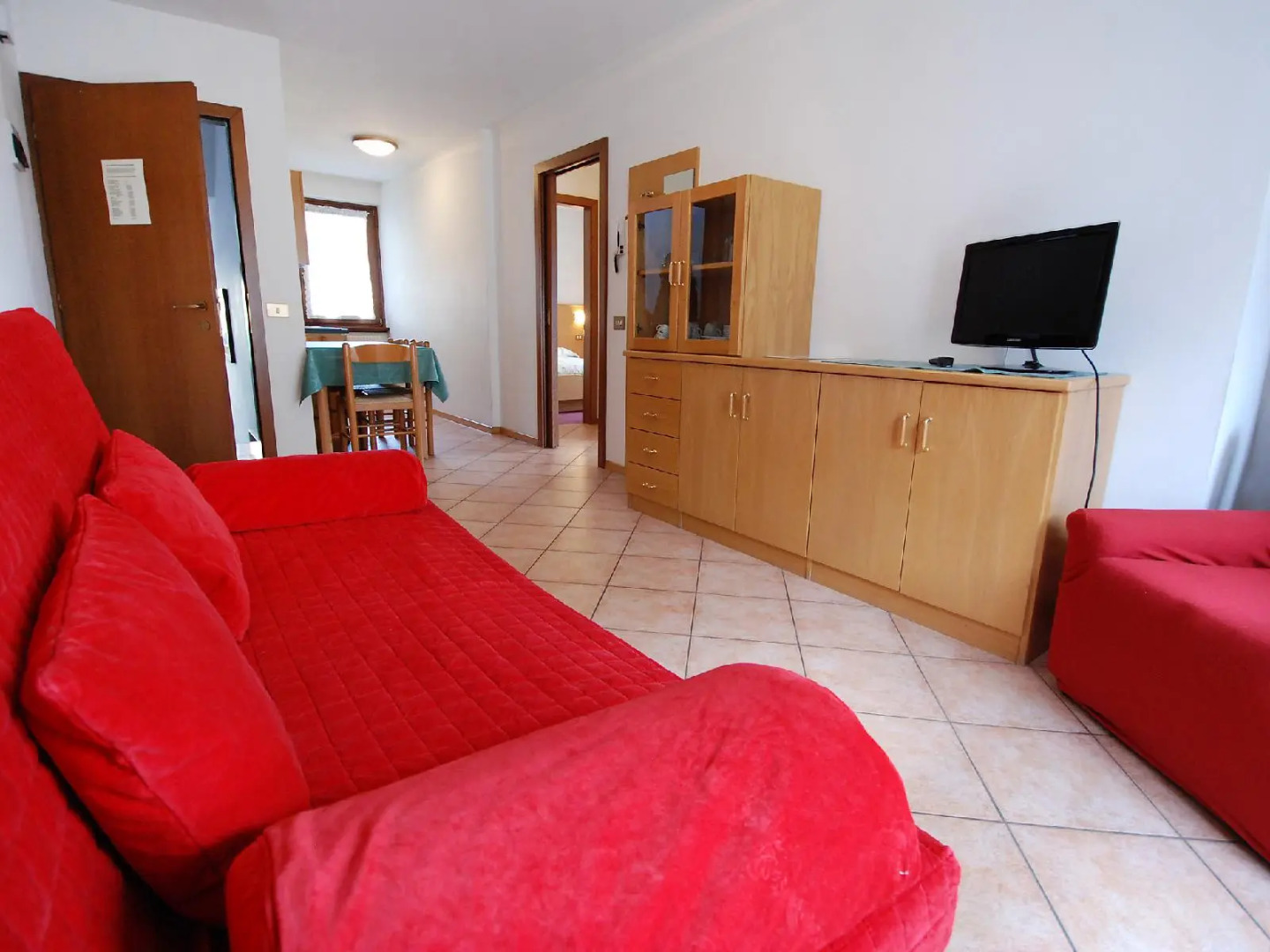 Beverly - Two Bedroom No.3