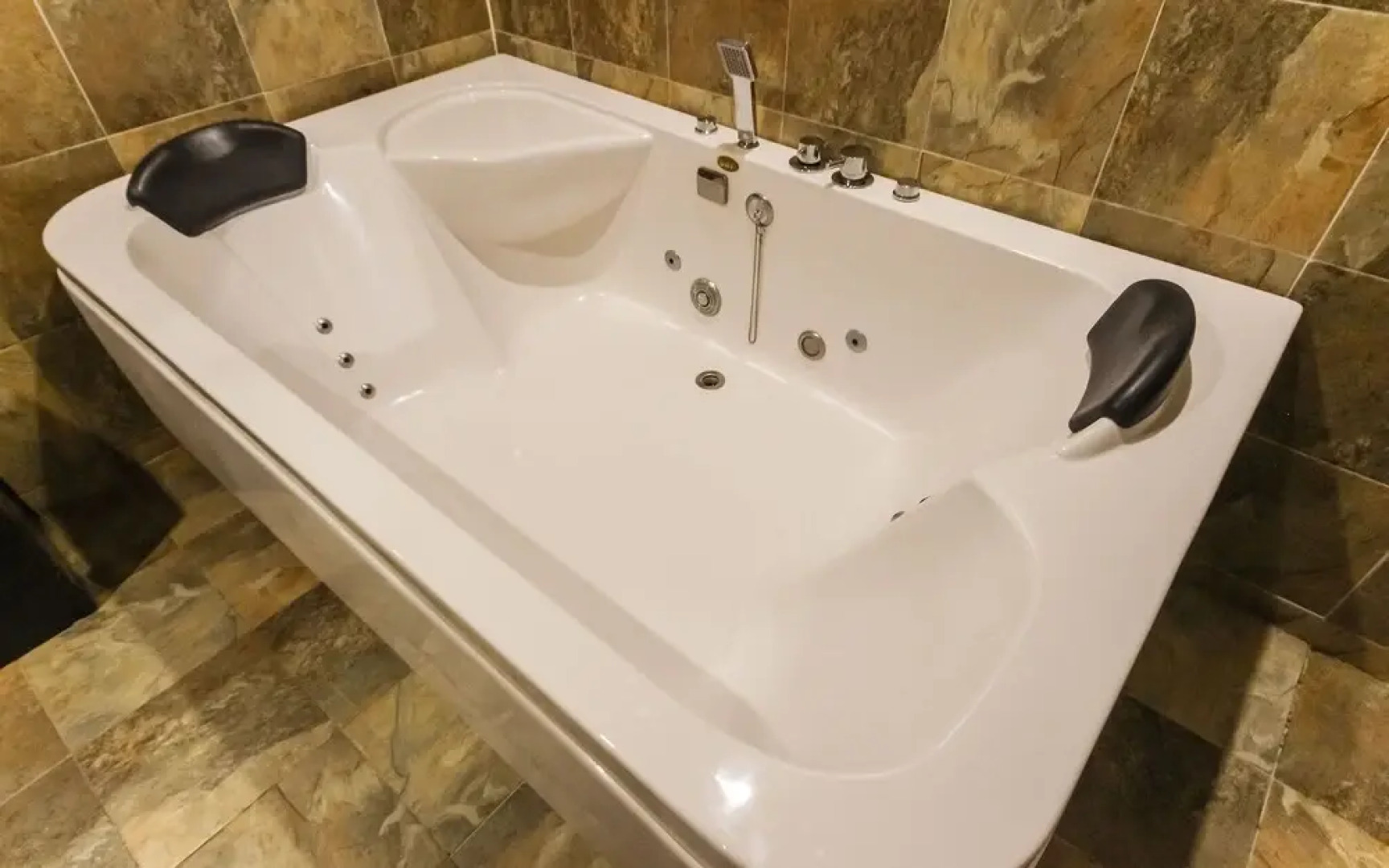 Wanju J Self Check-in Motel