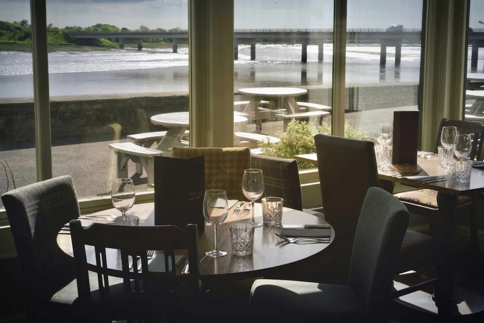 Shard Riverside Hotel, Bar & Restaurant