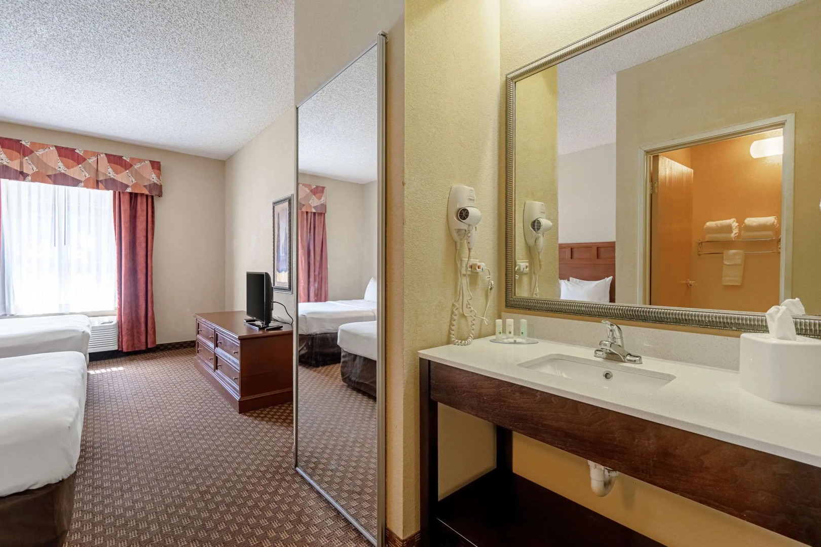 Quality Suites San Antonio Northeast