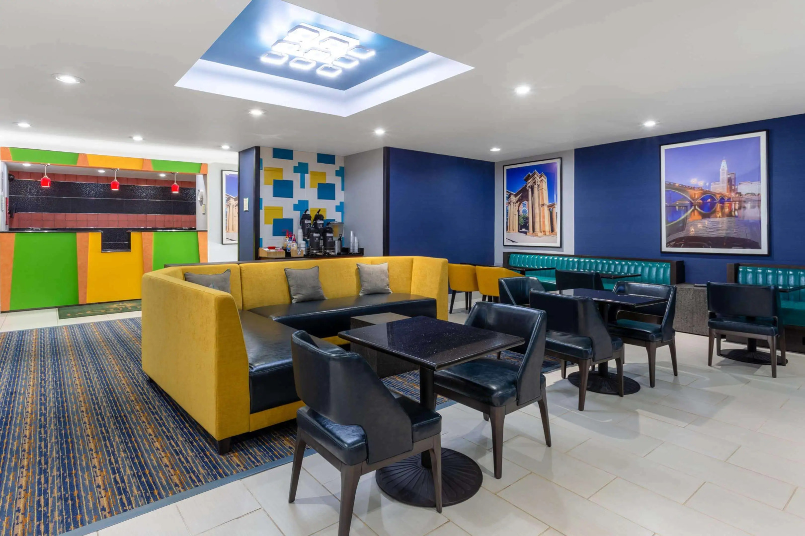 La Quinta Inn & Suites by Wyndham Columbus West - Hilliard