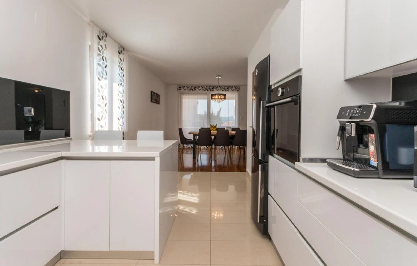 Amazing Home in Biograd na Moru With 4 Bedrooms, Wifi and Outdoor Swimming Pool