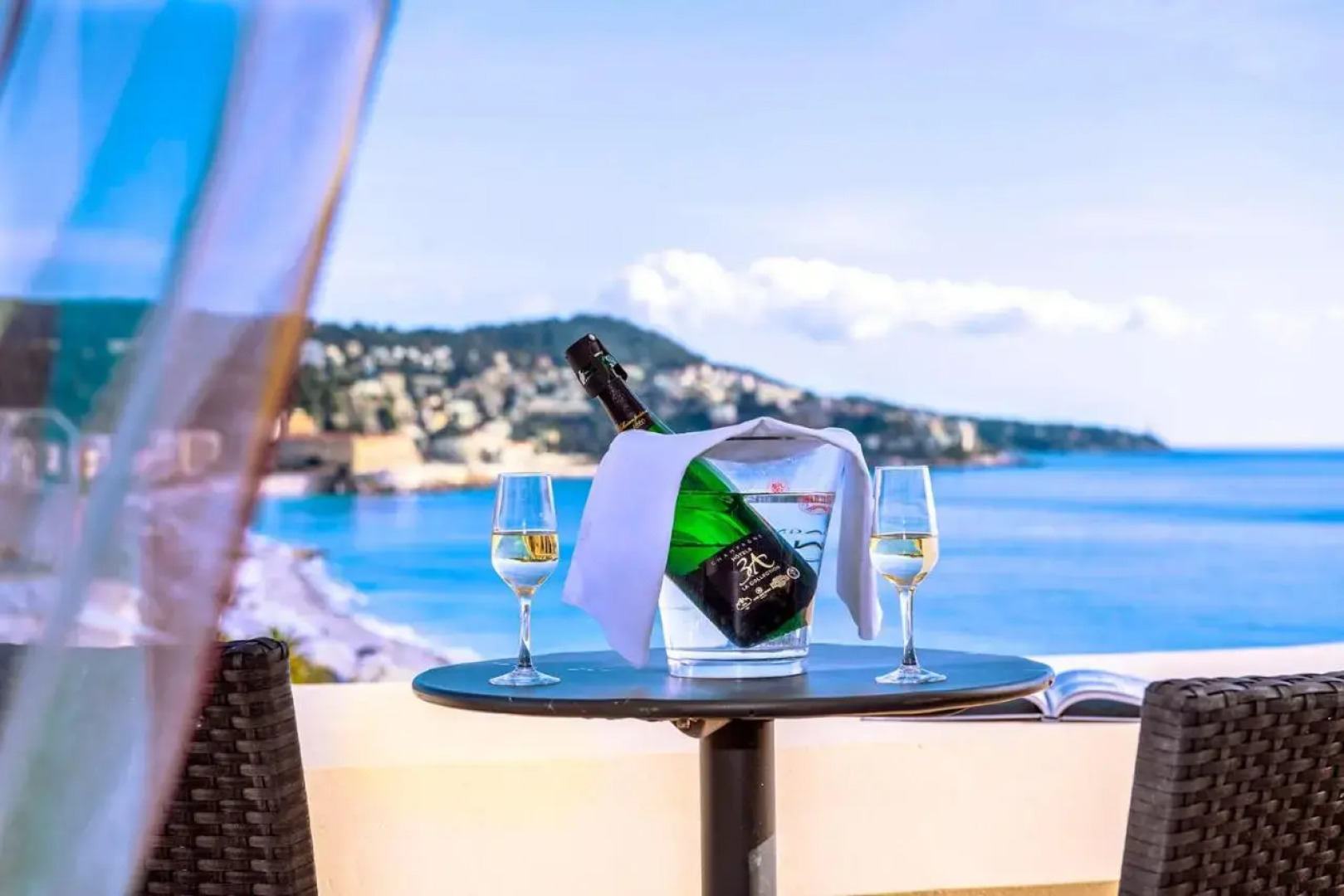 Отель West End Nice