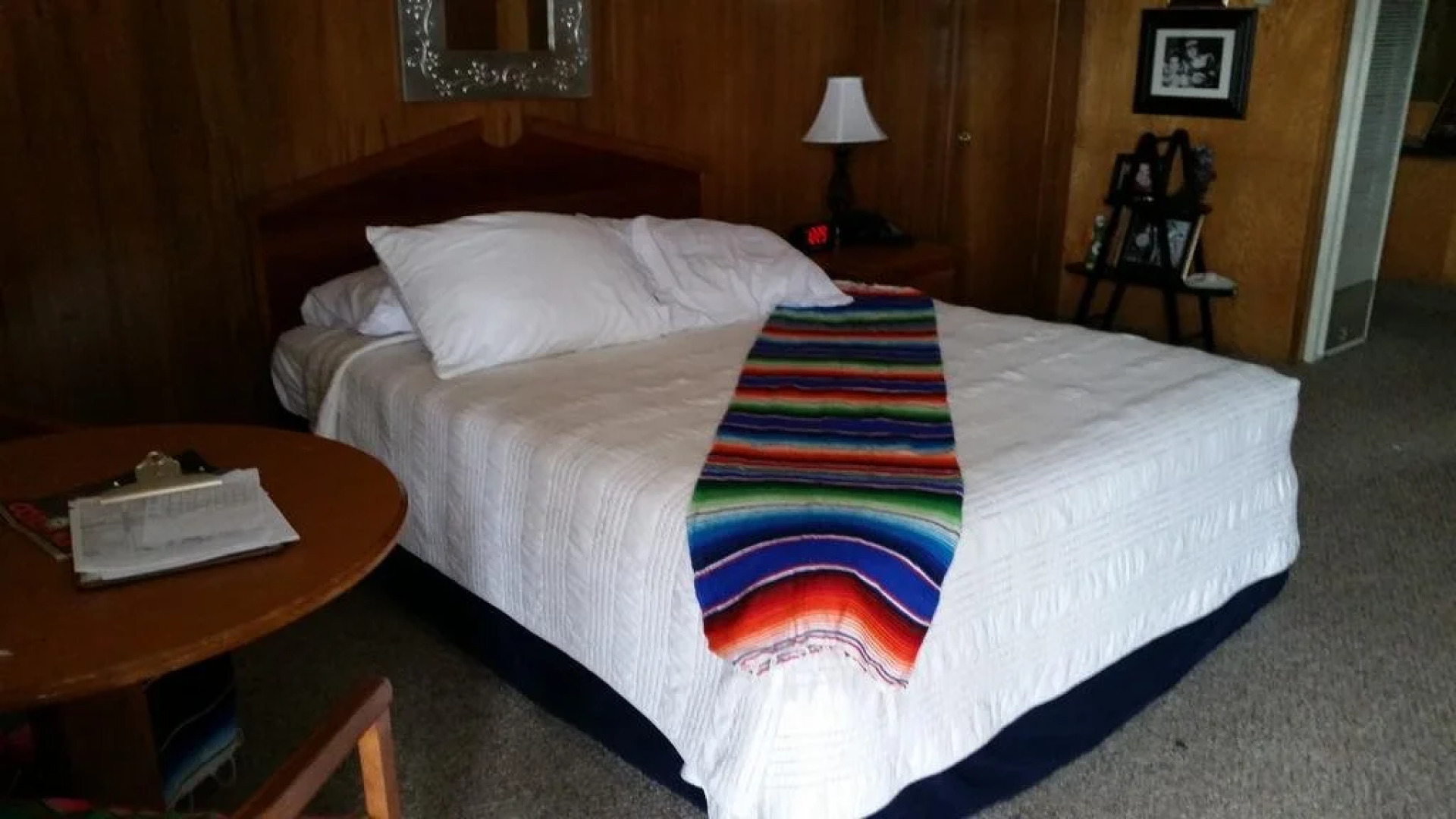 Raton Pass Motor Inn