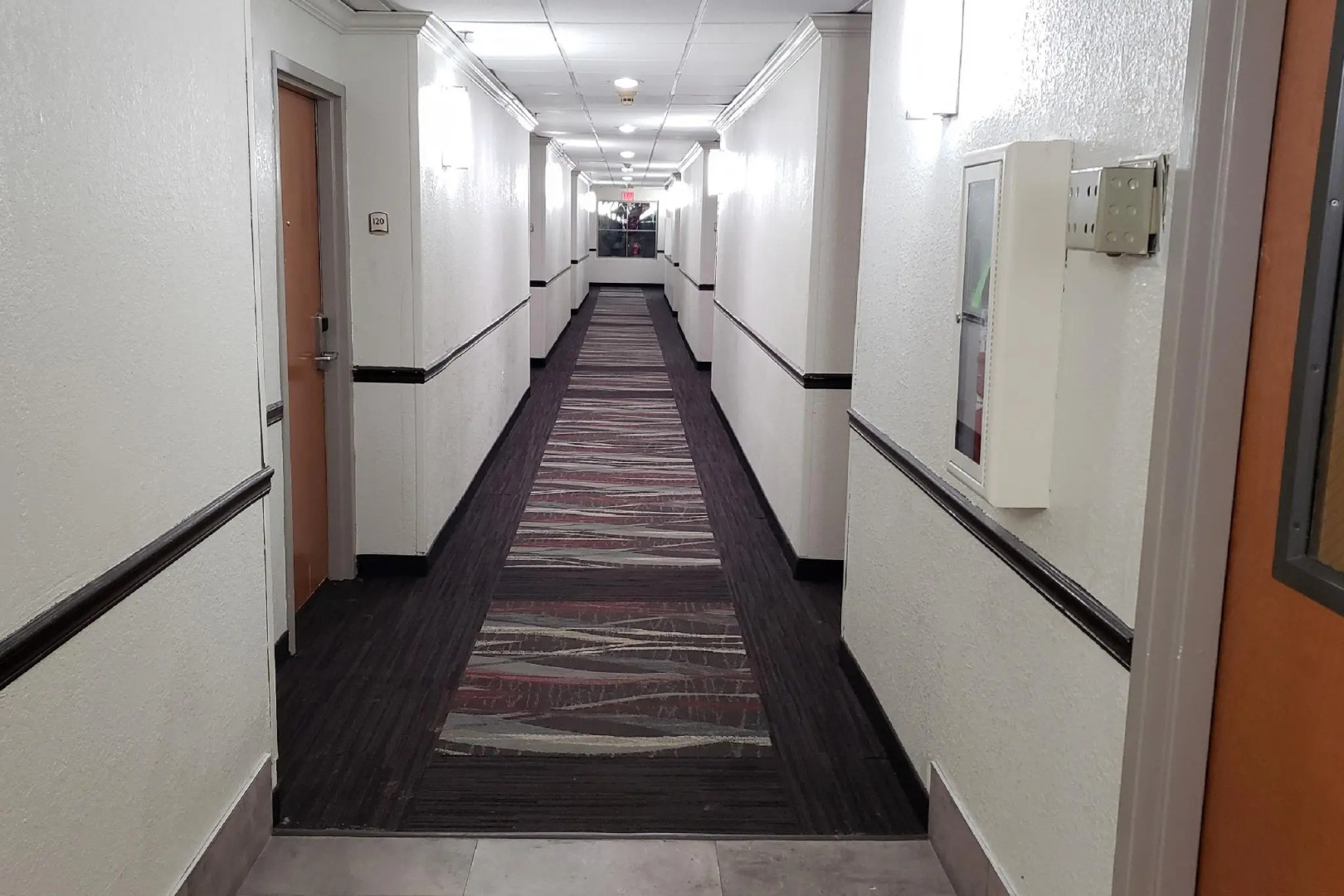 Red Roof PLUS+ & Suites Vicksburg