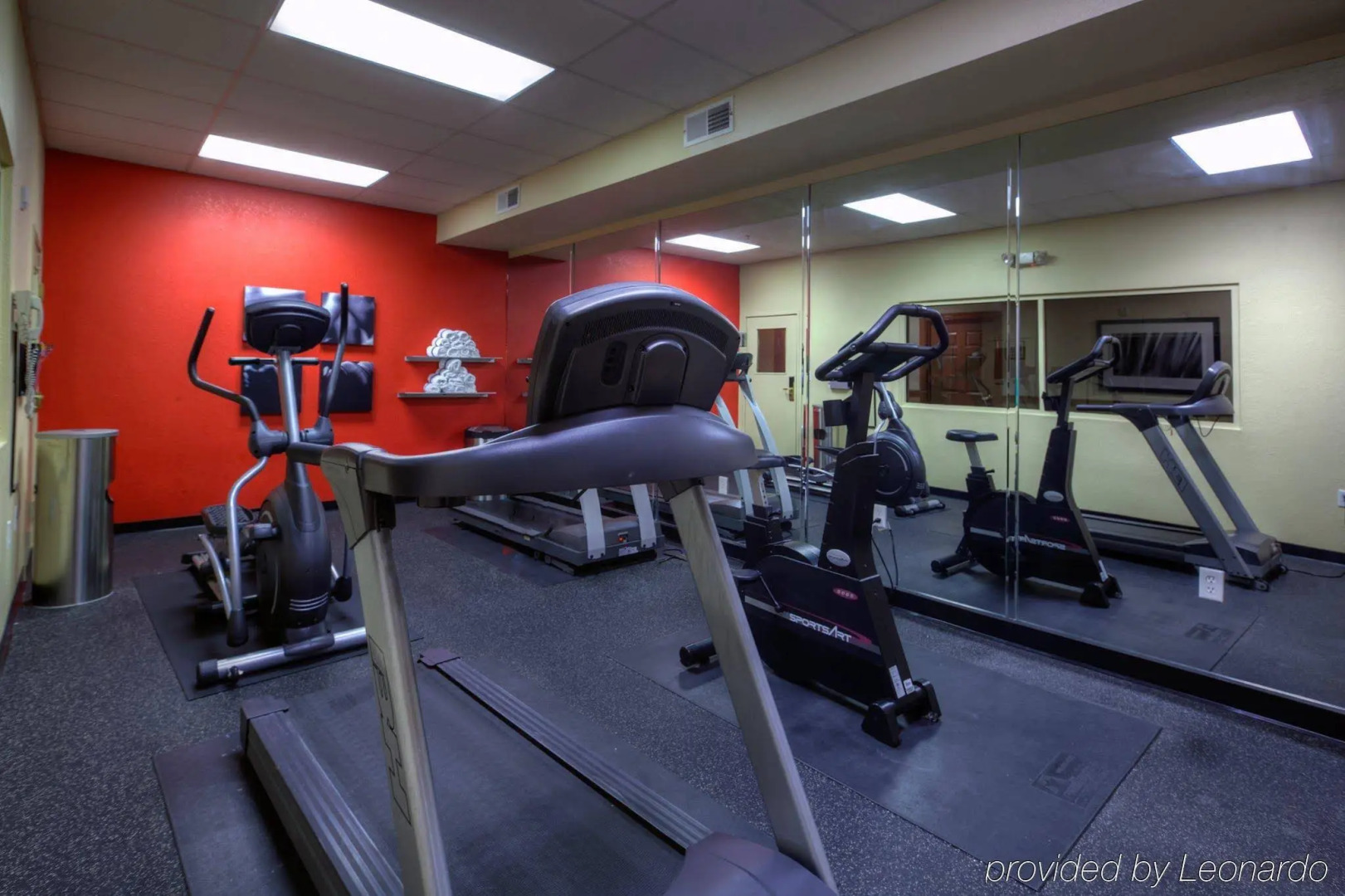 Garner Hotel Paducah West by IHG