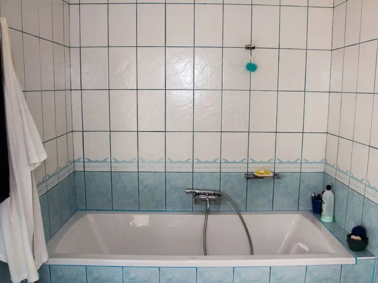 Modern Beach House Near Athens - Four Bedroom House, Sleeps 8