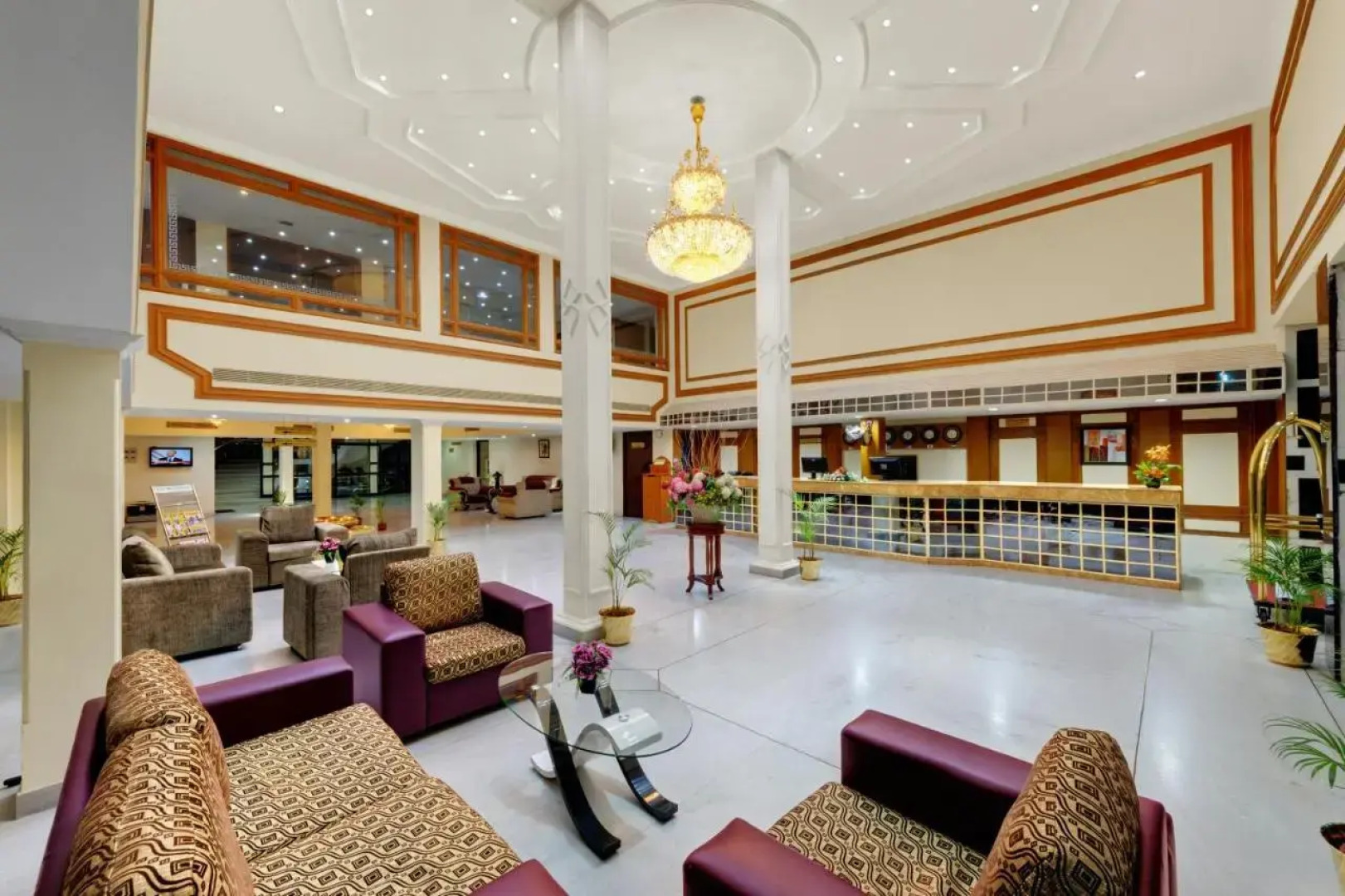 SRM Hotel Maraimalai Nagar