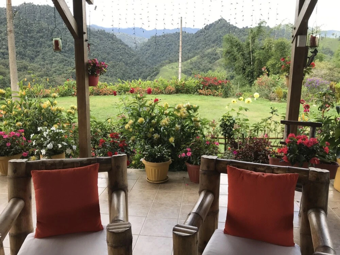 Ecollacta - Elegant Homes in Private Ecological Property