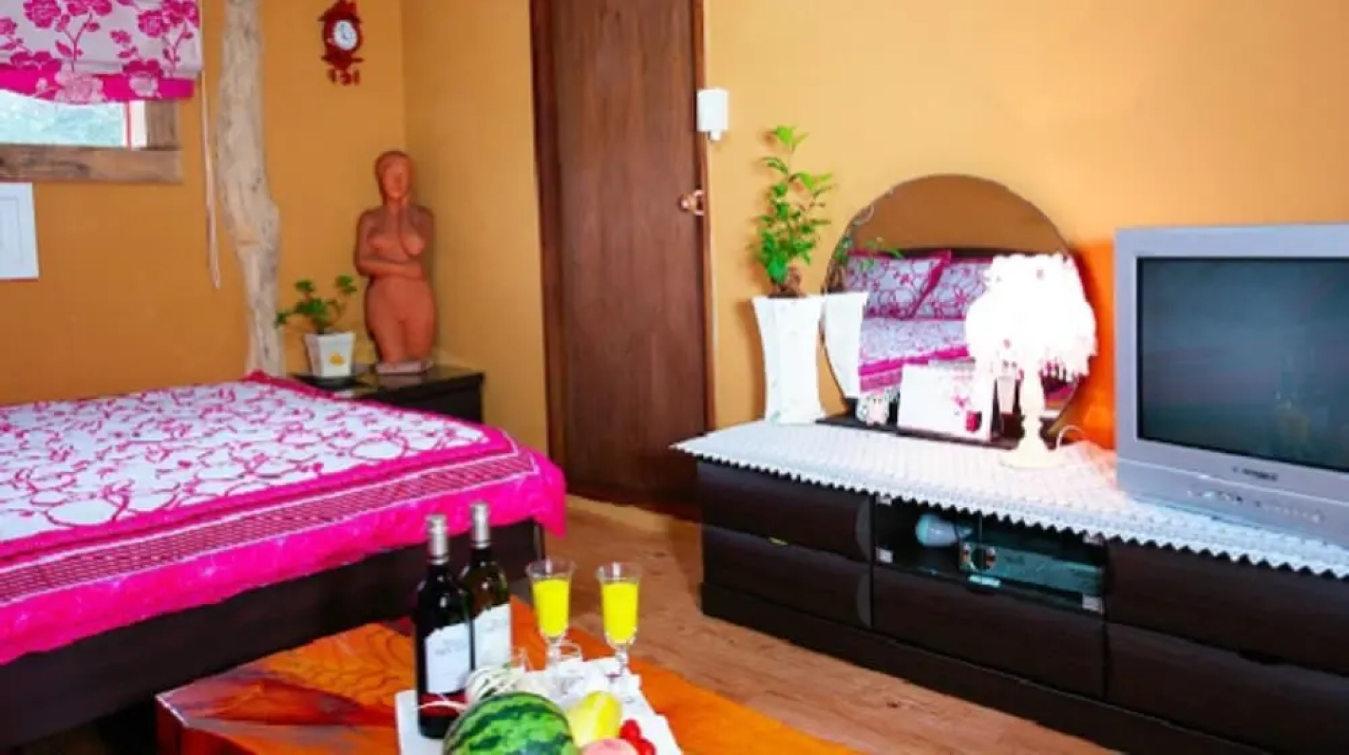 Muhari Red Roof Pension