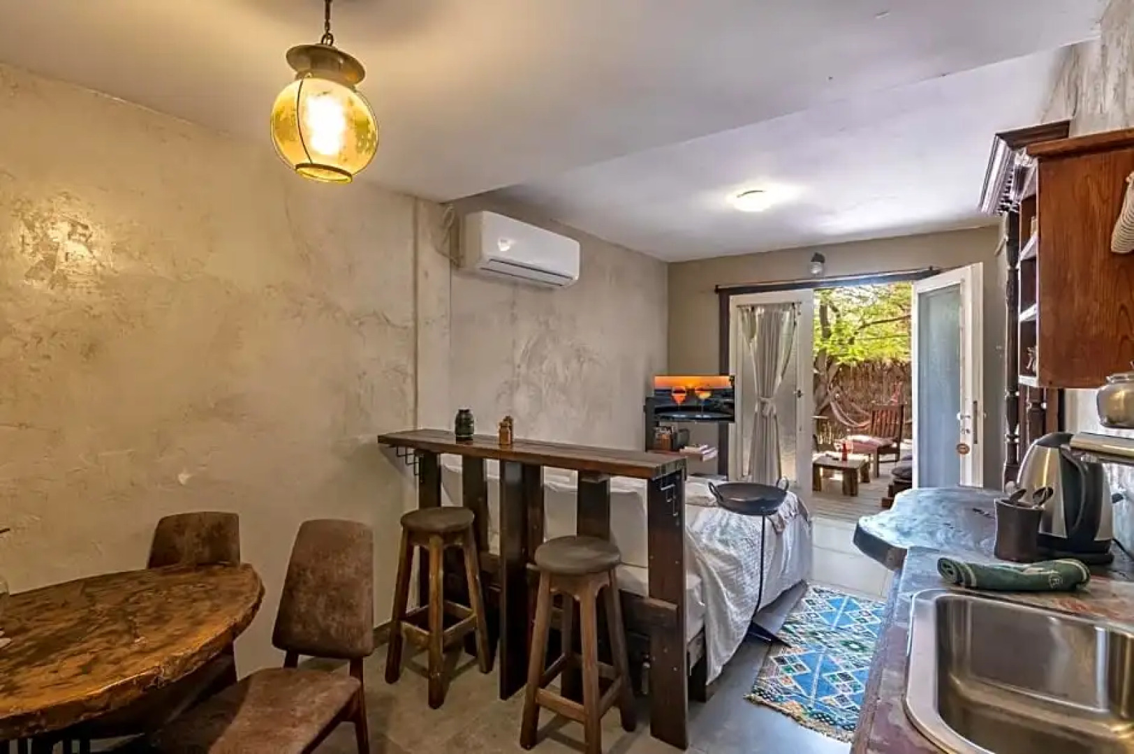 הבית החום בערבה יחידה זוגית