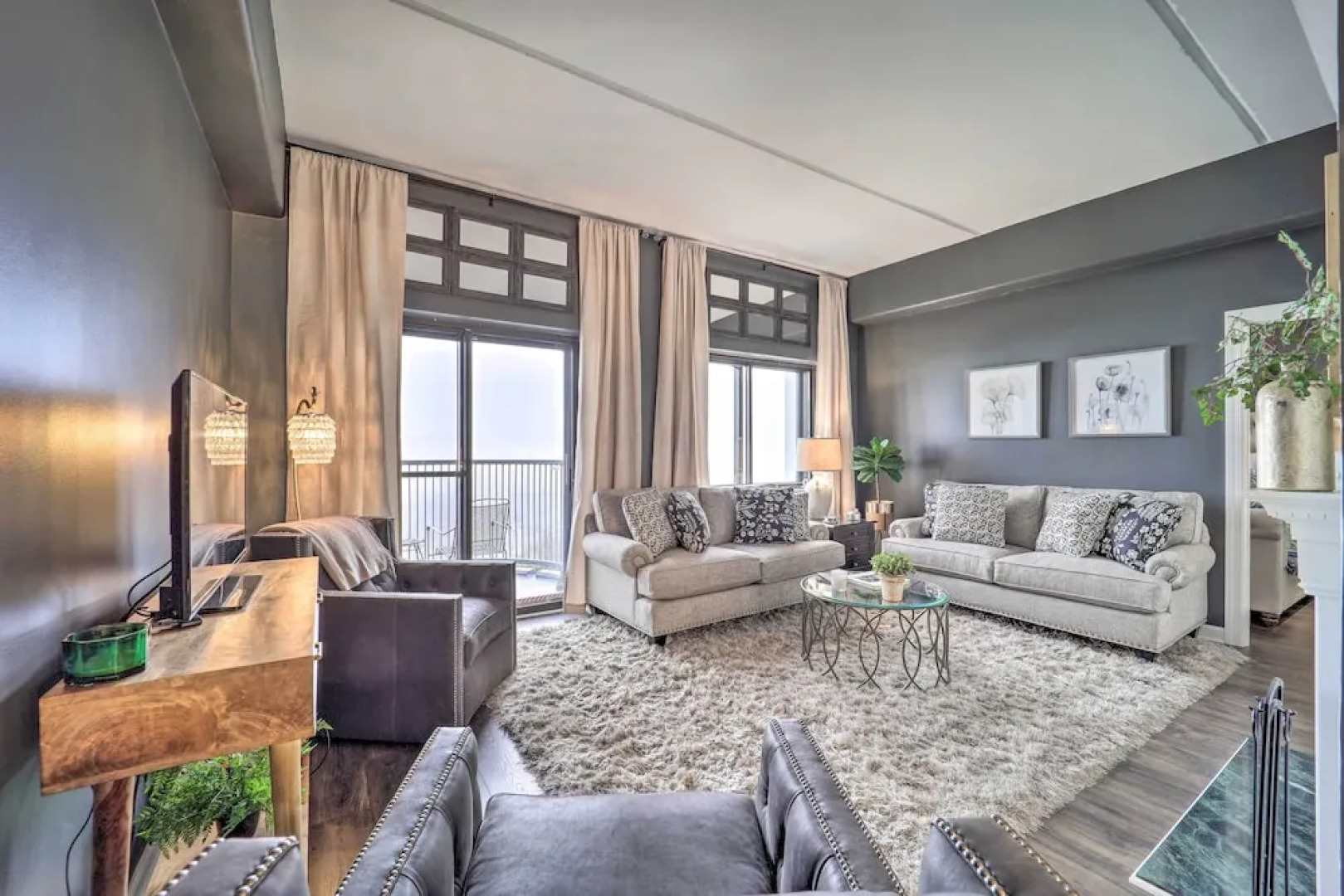 3 Mi to Skiing: Mtn-view Condo in Sugar Top Resort