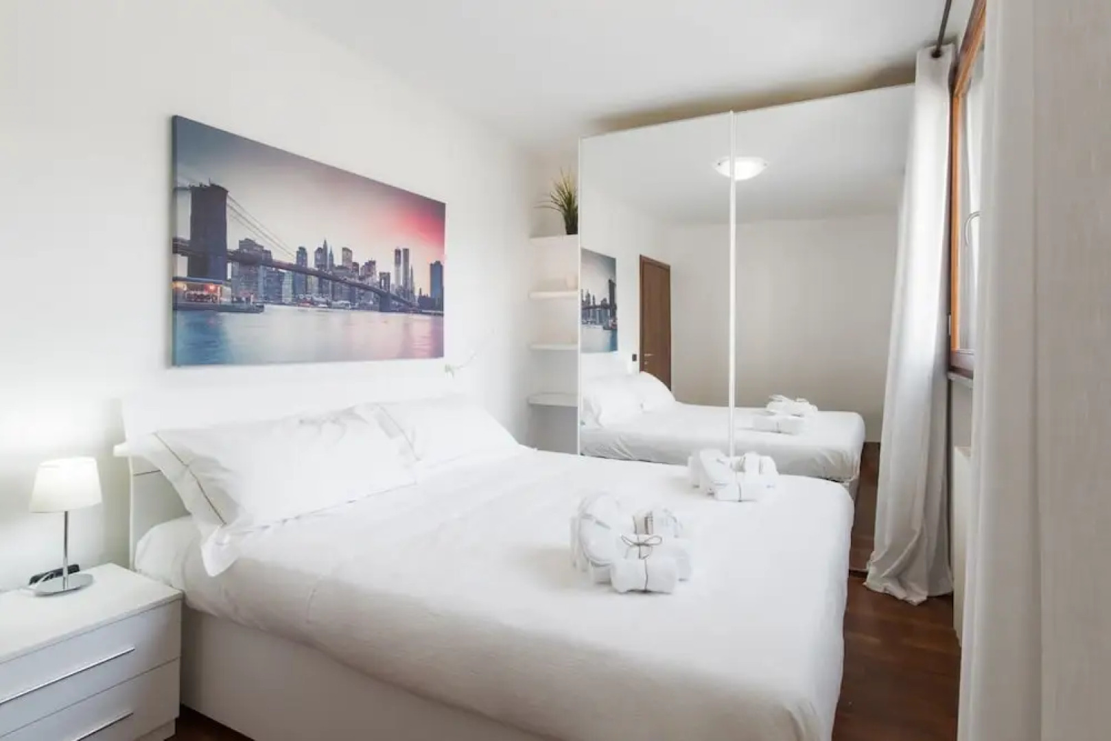 Suitelowcost - Limbiate