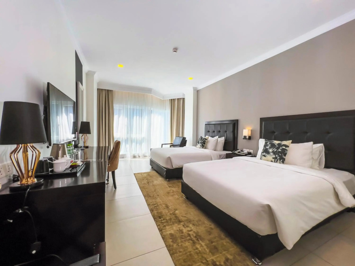 Queenco Hotel & Casino