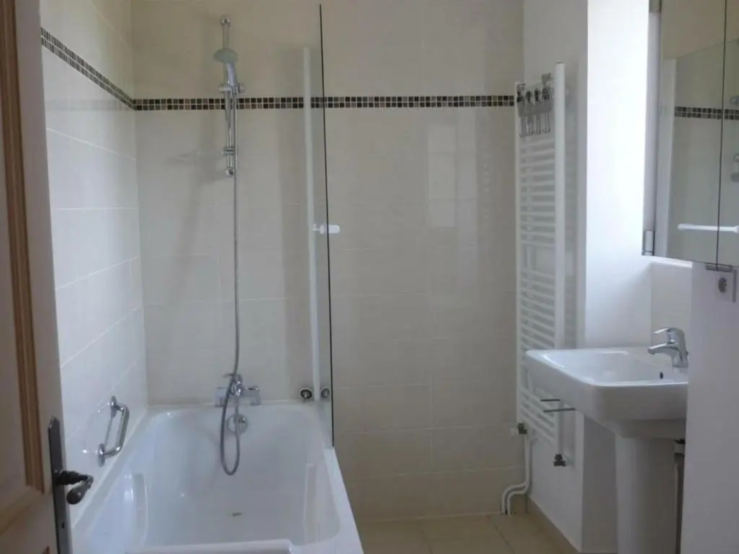 Gite Sarlande, 3 pièces, 5 personnes - FR-1-616-52