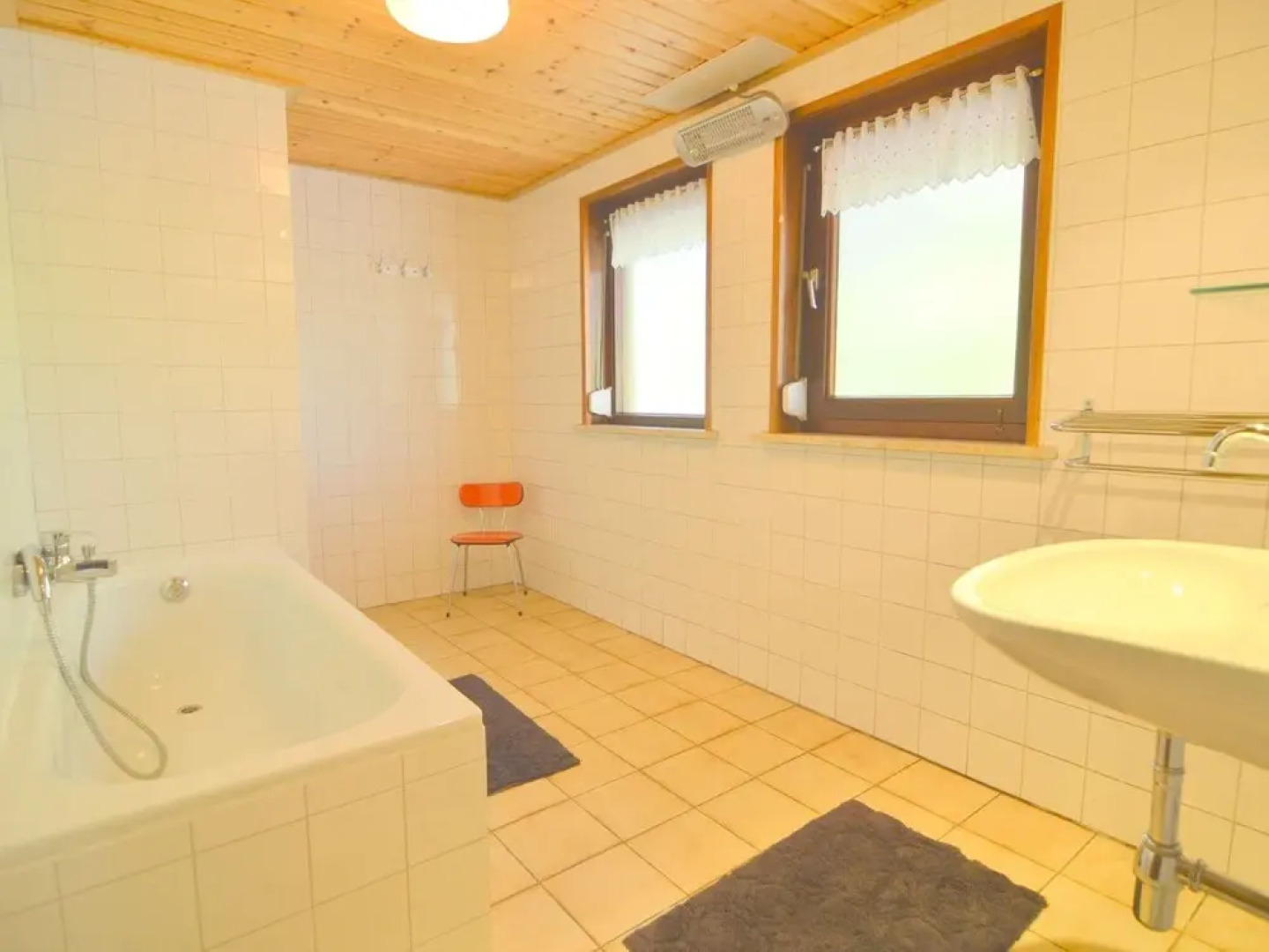 Cozy Holiday Home in Uden with Private Garden