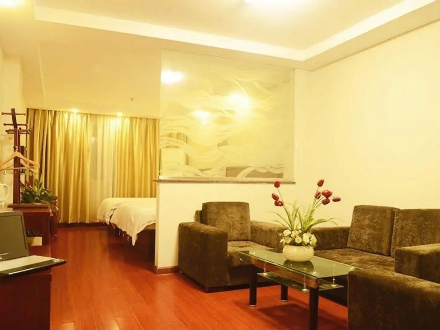 Greentree Inn - Jingdezhen Plaza North Road